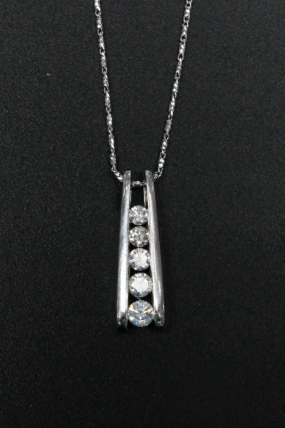 diamond necklace 3