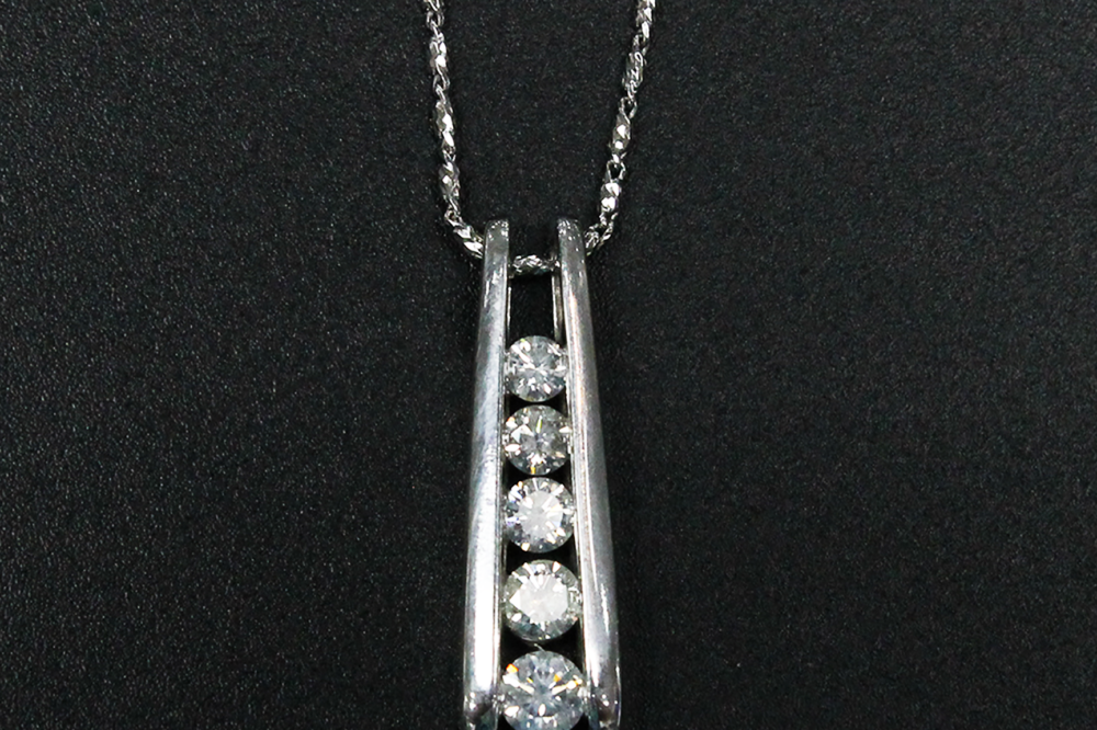 diamond necklace 3